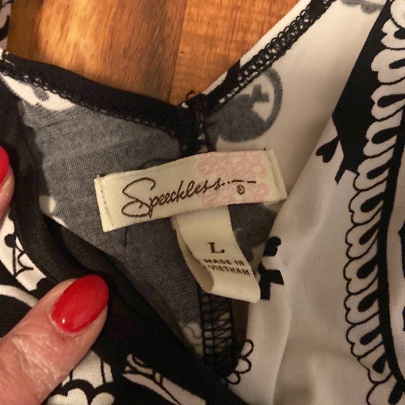 Black and white casual dress - Picture 4 of 6